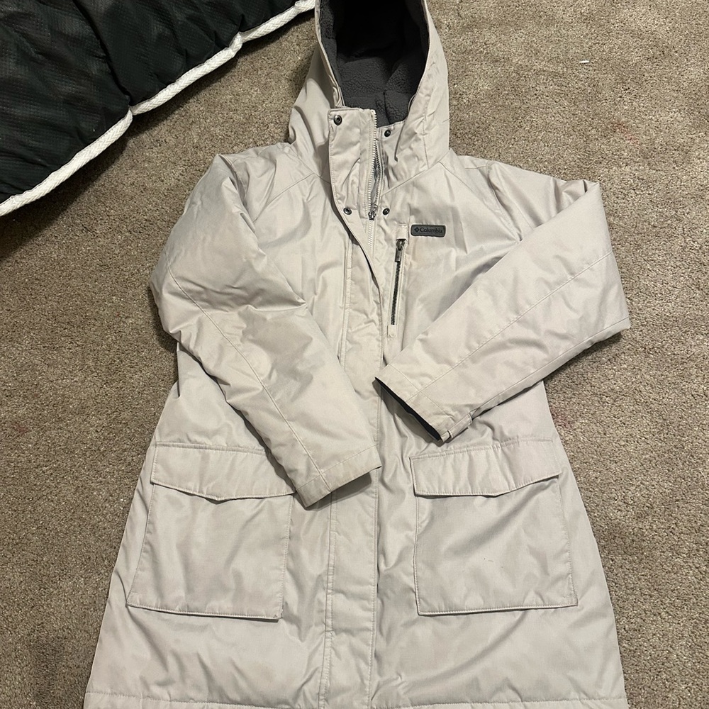 Columbia Women's White Hooded Ski Jacket